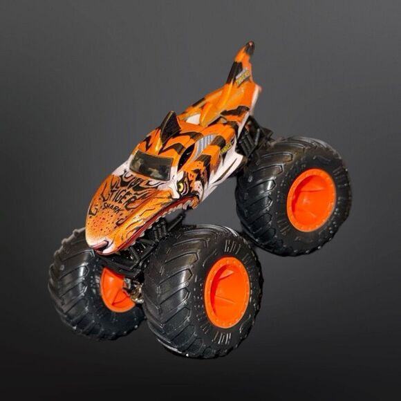 Hot Wheels Monster Truck Tiger Shark Monster Jam Truck 1:64 Scale - Picture 6 of 8